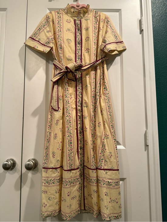 entro Dresses & Skirts - entro Pale Yellow Floral Midi Dress with Pink Trim